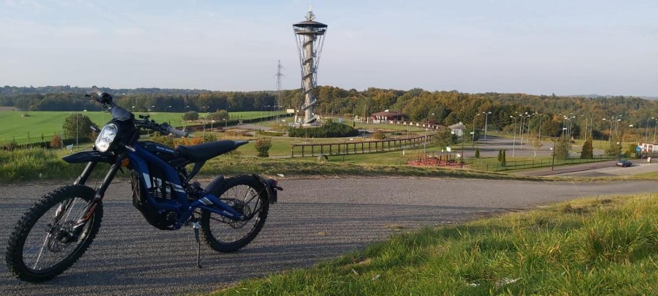 Domek Letniskowy Nad Jeziorem Zarnowieckim - Domek Na Kaszubach - Nadole Nadole  外观 照片